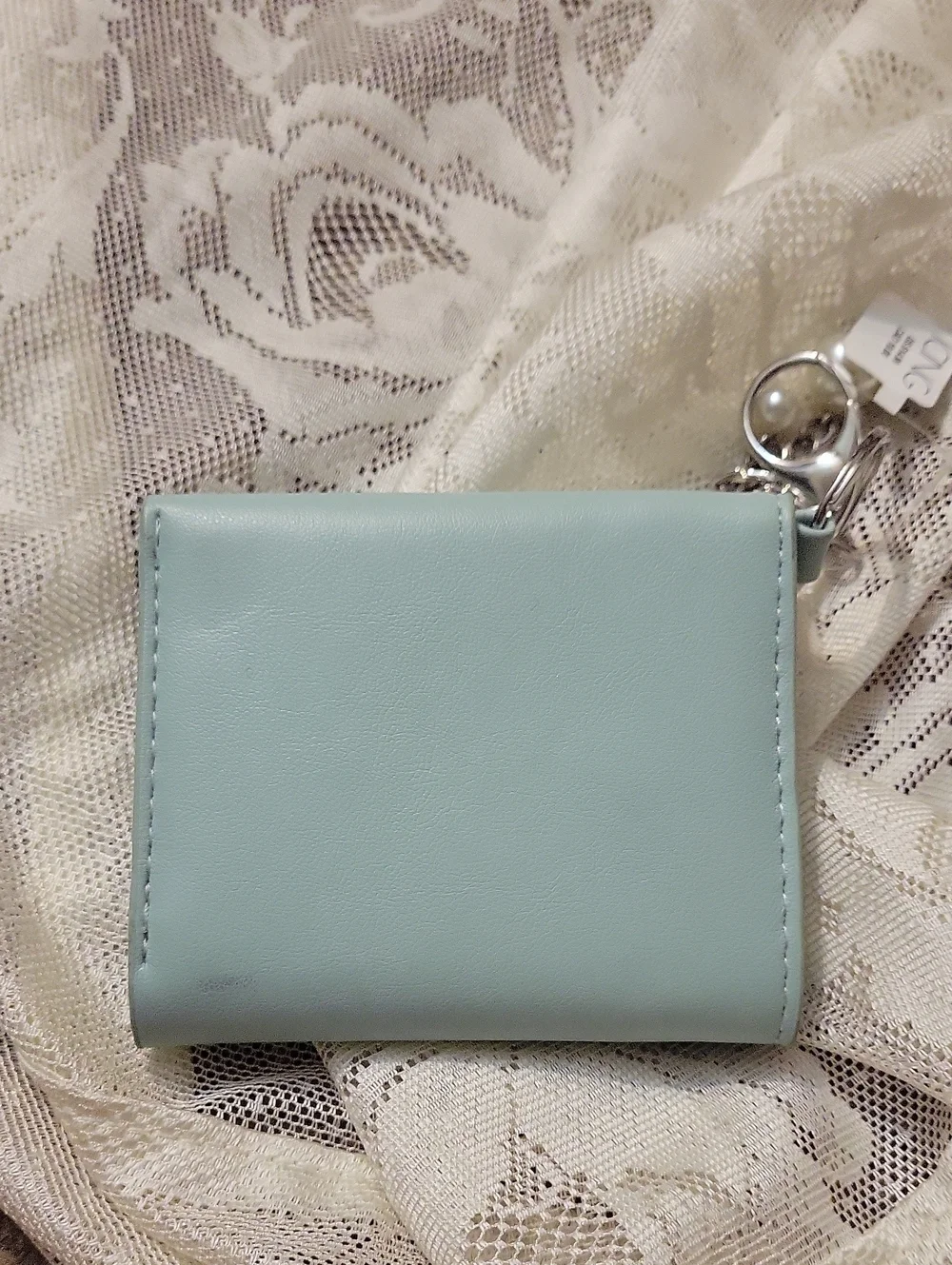 NWT Vintage Compact Mint Bow Accent Wallet with Pearl Charm